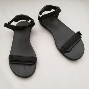 Sold*Olukai Womens Luana Sandals Waterproof Size